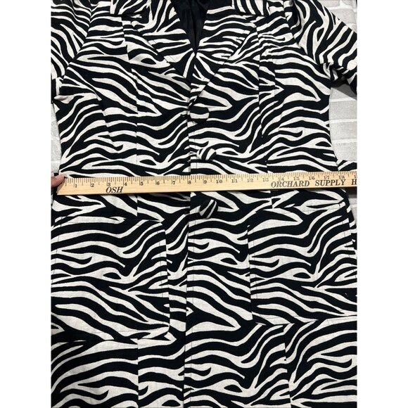 INC Zebra Print Overcoat Button Front Size Medium Side Pockets Belted - Picture 12 of 12